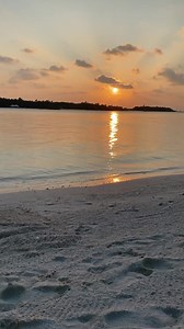58 reactions | Sunsets are magnificent at Conrad Maldives as we celebrate Easter in paradise!  #EasterInParadise #ConradMaldives #ConradHotels #Maldives #Easter #BeautifulMaldives #DestinationHolidays | Conrad Maldives Rangali Island | Facebook