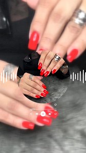 BIAB (Builder in a Bottle) / Builder gel is a form of nail enhancement which combines the benefits of gel polish and hard gel. It has a gel-like consistency but is thicker and stronger than normal gel polish and is generally used to strengthen the natural nail. If you are allergic to acrylics or simply like more natural nails, BIAB is your best option. 💅🏾 Our link to make online appointments through Fresha.com is available in our Biographie. ☝🏽 | Celo's Integral Beauty & Spa