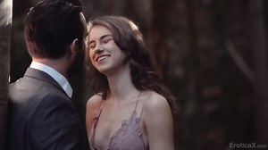 Passionate Teen Ellie Eilish - Love Lust Whats The Difference EroticaX