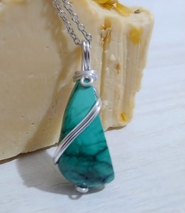Necklace With a Fibrous Malachite Stone Set - Etsy