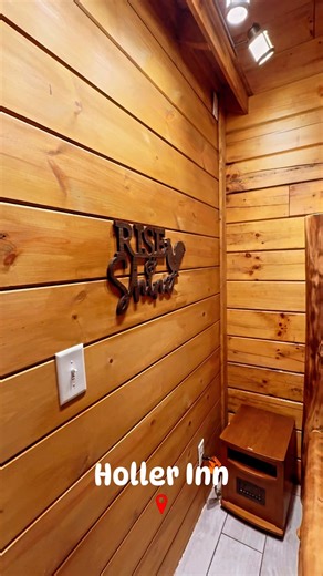 Holler Inn @getawaycabins #cabinfor2 #logcabin #hottub #jacuzzi #hockinghills | Getaway Cabins