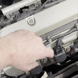 Another miss showed up in the Pilot engine. Could be another fuel injector. I had a plan for that… #etcghackhawk #hondapilot #jseries #engine #diagnosis #ericthecarguy | EricTheCarGuy