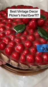 3.9K views · 165 reactions | What a hot, messy amazingly fun vintage and antique haul! You guys are not going to be disappointed with this one! Come along for the ride and see all the things I picked from the attic, garage, kitchen, living spaces and every other room you can think of! #antiquehaul #vintagehaul #vintageauction #thriftwithme #vintagepicks #vintagehome #vintagedecor #vintagehomedecor #storagewars #vintagedecorunboxing #etsyshop #whimsybarn | Whimsy Barn | Facebook