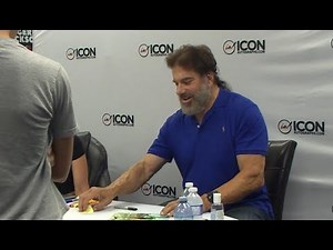 The Incredible Hulk fans had a chance to meet Lou Ferrigno in Niagara Falls