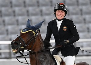 JO 2020 : Annika Schleu visée par une plainte pour maltraitance animale - Sport.fr