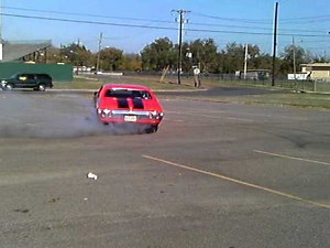 1971 Chevelle ss Burnout