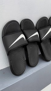 Níke benassi big swoosh 💎 #nikevintageph #LegitSince2020 | Nikevintage.ph