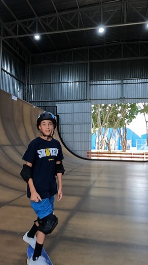 A linha Sk8Tech da Pertech tem ótima aderência para o contato das rodinhas, maleável, com design moderno e agradável. Conheça! #Pertech #PistaDeSkate #Sk8Tech | Pertech do Brasil