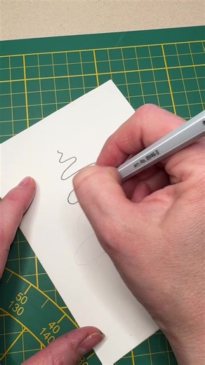 Esta Navidad, ponle luz y color a tu árbol con nuestros punta fina 🎄 📹 Landletterei ✏️ STABILO point 88 & STABILO Creative Tips. #Stabilo #Navidad #Color #Ilusión #STABILOpoint88 #STABILOCreativeTips | STABILO