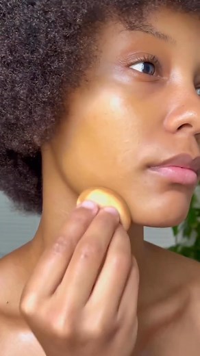 Flawless skin made easy with Skin2Skin Beauty Sponge and ReEvolve Foundation. Tiona wears shade 66, effortlessly blended with our dream duo. Pro tip: moisten your sponge for a seamless and dewy finish. Click the link below to discover your new everyday foundation. Products Used: ReEvolve Foundation in shade 66- https://bit.ly/3LqkkJe Skin2Skin Beauty Sponge-https://bit.ly/42iDZ3K Meet your perfect match https://bit.ly/3LqkkJe | rms beauty