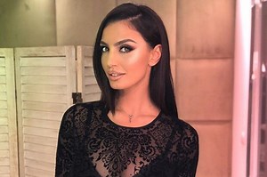 Me këtë veshje, Genta Ismajli tregon muskujt e formësuar në bark