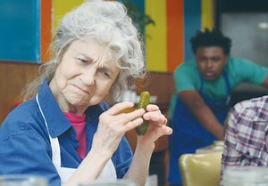 'Sex and the City' actress Lynn Cohen dies, aged 86