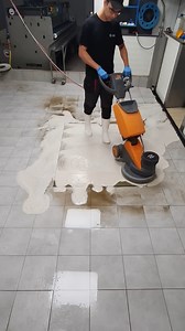 7.8K views · 128 reactions | #cleaningservices #cleaninghacks #cleaning Little Dirty Carpet Cleaning#shorts | Vega Maids | Facebook