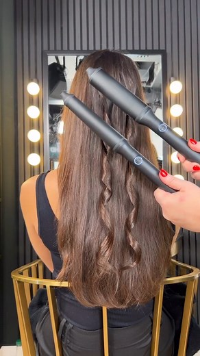 ghd curve battle, quale preferisci tra i nostri wand? ghd creative curl wand o ghd classic wave wand? 😌 Corri sul sito e scopri gli socnti dedicati fino a -30€ su ghd curve #ghd #goodahirday #ghdcreativecurl #ghdclassiccurl #hairstyle #hairtutorial #hairlook | ghd