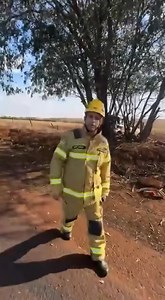 26K views · 536 reactions | NOTICIA URGENTE ✓ CORPO DE BOMBEIROS E SAMU ATENDE NESTE MOMENTO OCORRÊNCIA DE SAÍDA DE PISTA SEGUIDA DE CAPOTAMENTO NA GO 164 NO MUNICÍPIO DE SANTA HELENA.  ACOMPANHE NA REPORTAGEM! #SóAquiVocêVê #Notícia #Jornalismo #SantaHelenaAgora | Santa Helena Agora | Facebook
