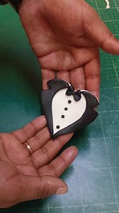 463K views · 4.6K reactions | How to make fondant bride groom / bride groom cake / cake topper . . Hi this is a bride groom making tutorial . . #bride #groom #wedding #cake #toppers #fondant #brideandgroom #weddingcake #couplecake #fondantcake #fondanttoppers #ajay_kumar0321 Ajåy Kumar | Ajåy Kumar | Facebook