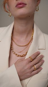 1.2K views | Just dropped... and totally irresistible.勺  Shop malandra 24/7 -> malandra.mx  Visítanos en cualquiera de nuestras 8 sucursales. | Malandra Jewelry | Facebook