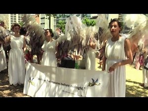 G20, Protesta pacifica contro il G20 a Brisbane - Nude News