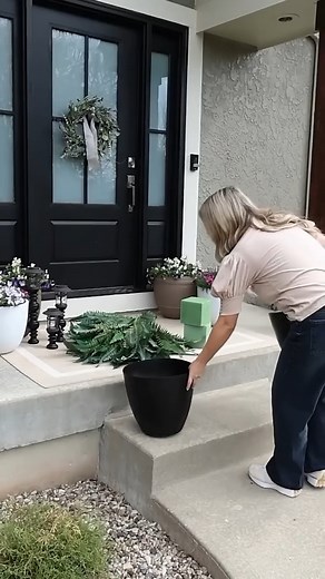 49K views · 355 reactions | Easy Front Porch DIY Decor | Liz Fenwick DIY | Facebook