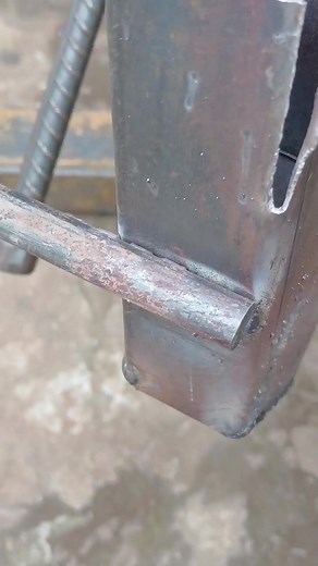 BAD WELDING #weldingtipsandtricks #welder #beginnerswelder #arcweldingmachine | Noris Welder