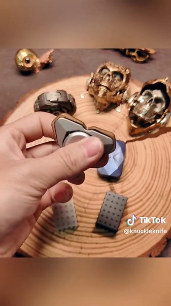 knuckleknife on TikTok