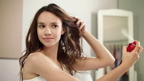 Broan-Nutone 657 Ceiling Exhaust Fan and Light for Bathroom and Home, 100-Watts, 4.0 Sones, 70 CFM , White