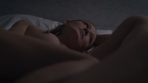 Louisa Krause, Anna Friel - The Girlfriend Experience s02e03 (2017)