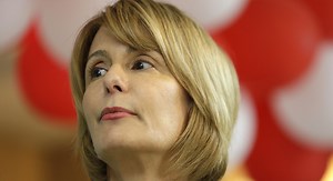 Barbara Buono Rips Democrats For ‘Betrayal’ In Race Against Christie (VIDEO)