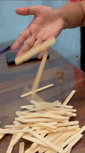 Hot DIY 🔥🔥 . . . Follow Craft Engineer #decor #diy #photoframe #reuseidea #icecreamstick #handmade #doityourself #ideas #reels #fbreel #craftengineer | Craft Engineer