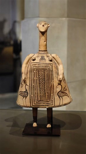 The Geometric Bell Figurine of Thebes #GreekArtifacts #HistoryUncovered #AncientArt | Uncle M | Facebook