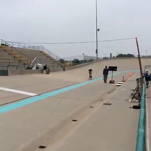 11K views · 278 reactions | Kelly Catlin in the 3k individual pursuit. Before dominating the U23 road scene, Kelly was a soccer player. And to be honest, we're glad she switched. #TeamUSACwmn #trackcycling | USA Cycling | Facebook