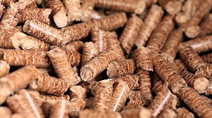 Closeout sale on select Traeger Grills while supplies last. This wood pellet grill is the perfect addition for this grilling season. Prices start at $300 off and come with a couple accessories. | Home of Economy