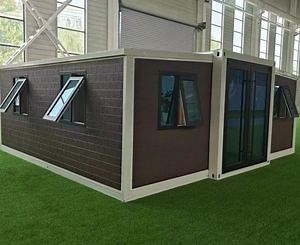 [Hot Item] Camping Expandable Container Room Moisture Resistant and Insulated Equipped with Solar Power Supply System