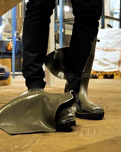 From Material to Market: The Manufacturing Journey of Our Rain Boots | Genius Panda