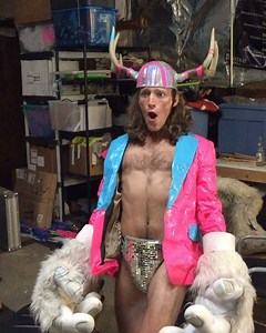 NEON ARMY! This is a video of me getting super hyped for or show July 12th in Salem, OR. Esta Noche opening and CBC doing FULL SET. 7pm! Tickets: https://riverrock.ticketleap.com/ Be there! This happens less often now turns out. | Con Bro Chill