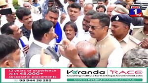 6K views · 42 reactions | ಸಚಿವ HC Mahadevappaಗೆ ದಲಿತ ಸಂಘಟನೆಗಳ ಕಾರ್ಯಕರ್ತರು ಮುತ್ತಿಗೆ #HCMahadevappa #DalitOrganizations #DalitOrganizationsLeaders | News 1 Kannada | Facebook