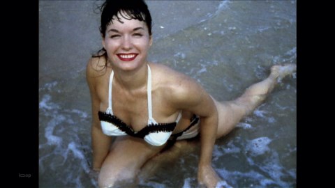 Bettie Page Reveals All (2012)