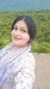 3.3K views · 280 reactions | Apko dekh kar dekhta rah gaya 鹿癩 #tranding #newpos Rashmi Thakur - Artist - Stage Anchor @topfans #2024trends #2024goals #2024readingchallenge #2024viralvideo #reelsfbシ #reelsviralシ #reelsvideoシ #himachalpradesh #loveit #reelsfypシ #reelsviralシ #reelsviralfb #reelsvideoシ #reelsfacebook #reelschallenge | Rashmi Thakur - Artist - Stage Anchor | Facebook