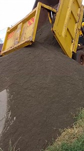 18 tonnes mai mahiu sand/ volcano Sand looks like that,Fundis in the house,kuna Ukasongo ama kazi ni safi???😇😇👌👌 Kama unataka kama hii ni between 30k-34k in most parts of Nairobi, Kikuyu, wangige,kiambu,along waiyaki way,kawangware,around ruiru,githurai CONTACT: 0710-849-974 | Jeph Japheth Wa JapheticEnt