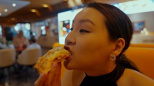 285K views · 1.1K reactions | Хамгийн амттай, хамгийн сонголттой хоолнуудыг Zaisan Hill Complex-ийн фүүдкортоос #koreanfood #japanesefood #sushilovers #pizzalover #chickenlover | Zaisan Hill Complex | Facebook