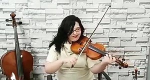 1K views · 31 reactions | Anitta e Pabllo Vittar - Sua Cara (versão violino) | A Liga Gay | Facebook