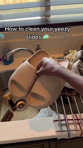 Effective Ways to Clean Yeezy Slides