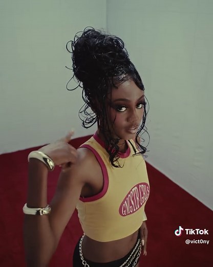 Slick by Victony ft. Omah Lay — Full Song & Lyrics