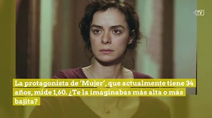 Una larguísima melena lisa: Özge Özpirinçci ('Mujer') sorprende a todos con su nuevo y favorecedor look