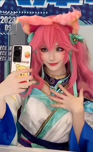 2.2K views · 220 reactions | ♥️ Spirit Blossom Ahri Cosplay 力 ဒီနေ့ထွက်ရှိတဲ့ Spirit Blossom skinline ထဲက အကြိုက်ဆုံးသော Ahriလေး  skin အတွက်Wild Coresတွေ Page cbမှာ ဝယ်ယူအားပေးလို့ရပါပြီဗျ။✅ by @janejiee #LoLWildRift #leagueoflegends #ahricosplay #WildRiftMyanmar #riotgames #WildRift | Some about Wild Rift Myanmar | Facebook