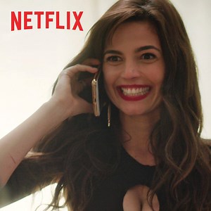 Foi um GRANDE DESAFIO convencer Samantha! a estrelar essa série, mas pra nossa alegria ela topou. E agora já está disponível. | Netflix