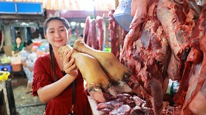 110K views · 4.9K reactions | Buy cow legs skin and beef with vegetable for yummy soup | Cooking With Sros | Facebook