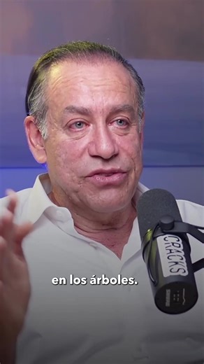 243K views · 3.1K reactions | Cómo hacer un hospital con $40,000 pesos… ️Completo en youtube: Miguel Khoury Cracks Podcast #negocios #empresa #emprendedor #capital #inversionistas #fondodeinversion #osotrava | Oso Trava | Facebook