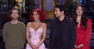 #SNL: Simu Liu and Saweetie Are Taking Over SNL!