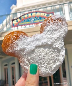 What to EAT at Port Orleans Resort French Quarter and Riverside in Disney World! | the disney food blog